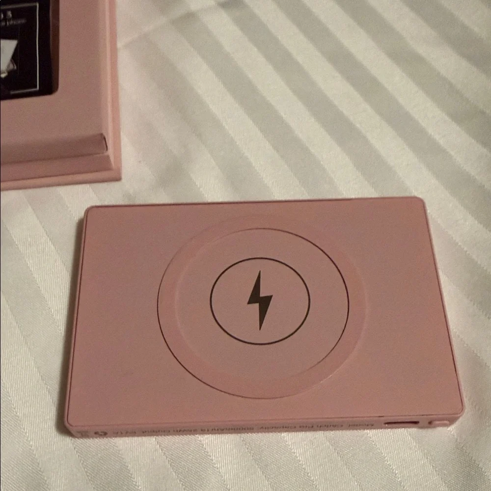 Clutch Portable Power Bank Charger in Pink
